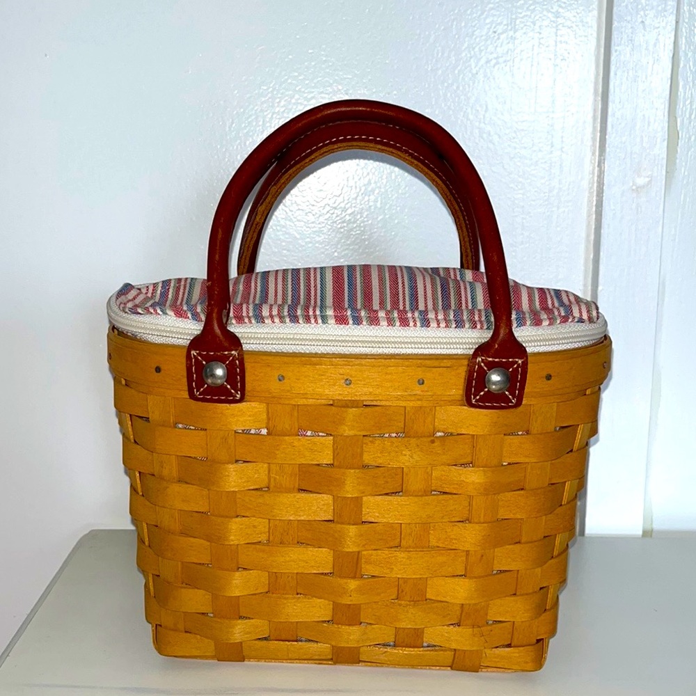 Longaberger Basket Purse with liner & plastic insert